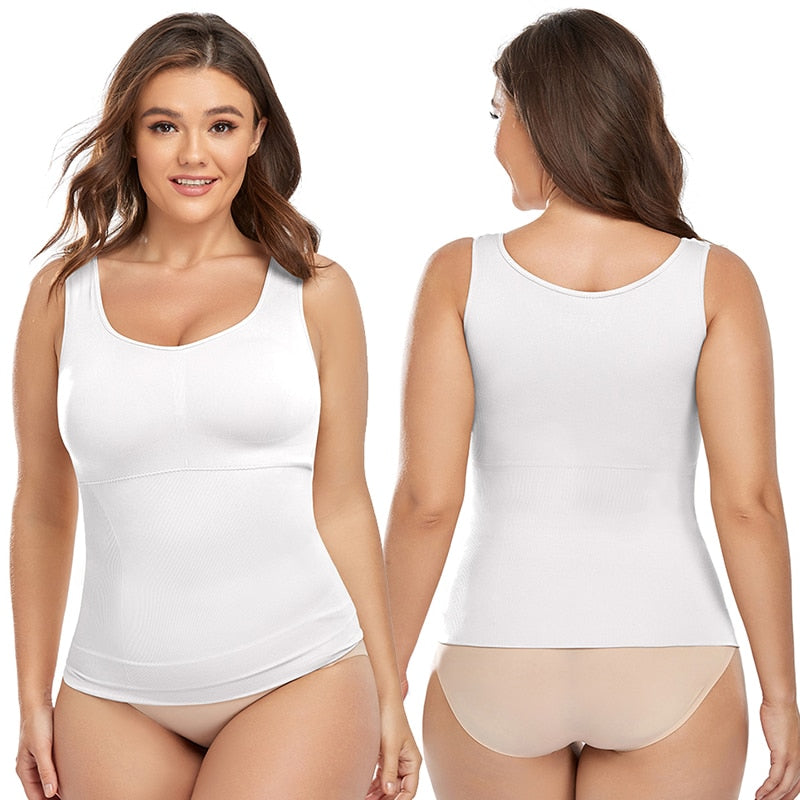 Camiseta Modeladora Plus Size com Sutiã Embutido